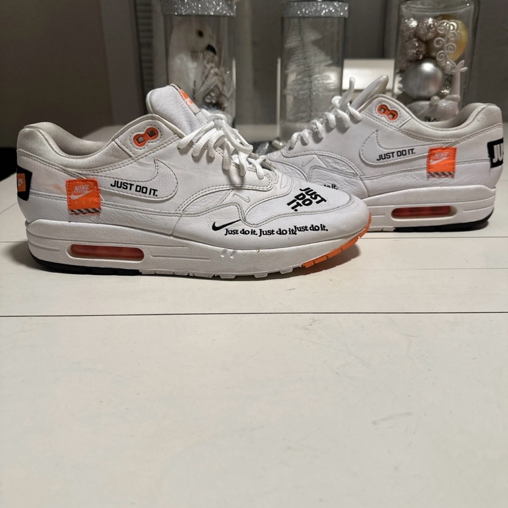 Nike Air Max 1 'Just Do It' White and Orange size 11